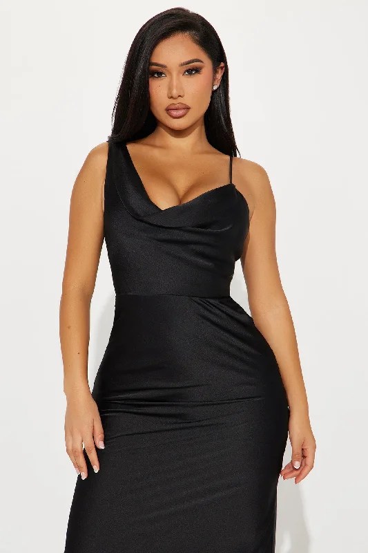 Adore Satin Gown - Black