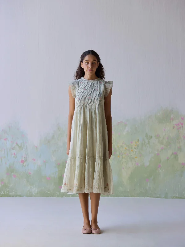 Flutter Fields Midi Dress