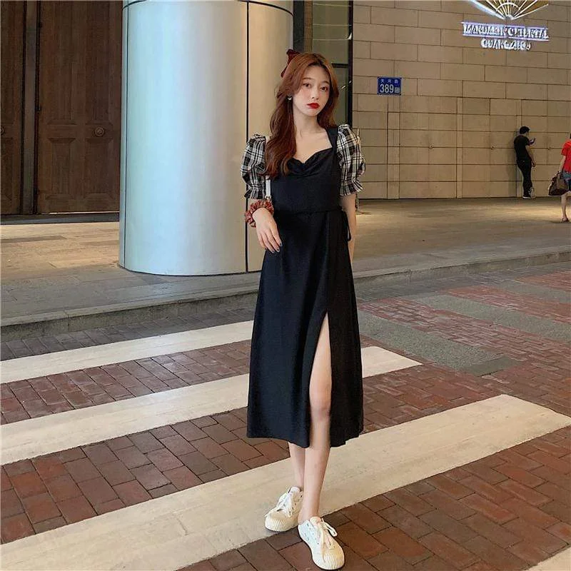 Women's Sweet Flare Sleeved Slit Long Dresses