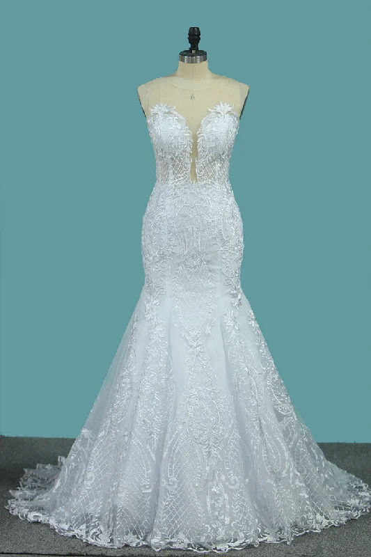 New Arrival Tulle Scoop Wedding Dresses Mermaid With Lace Appliques OKE77